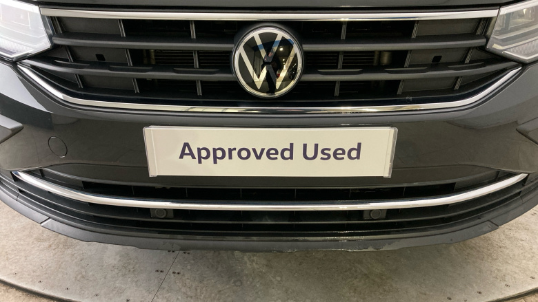 Volkswagen Tiguan 1.5 TSI 150 Life 5dr DSG Petrol Estate